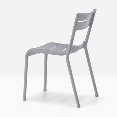 Souvenir Chair
