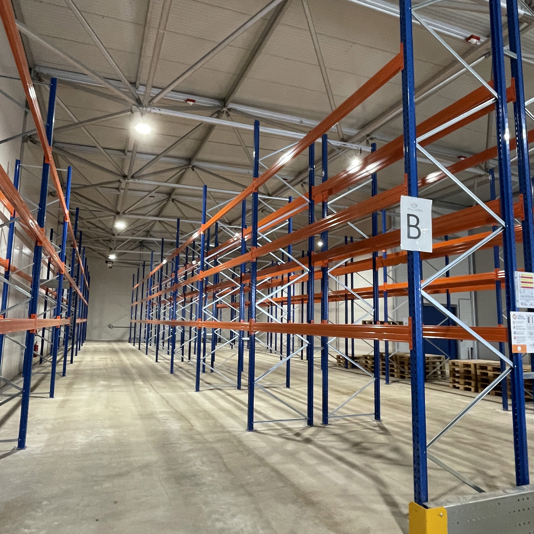 Durable semi-permanent structure for warehouse and storage structures